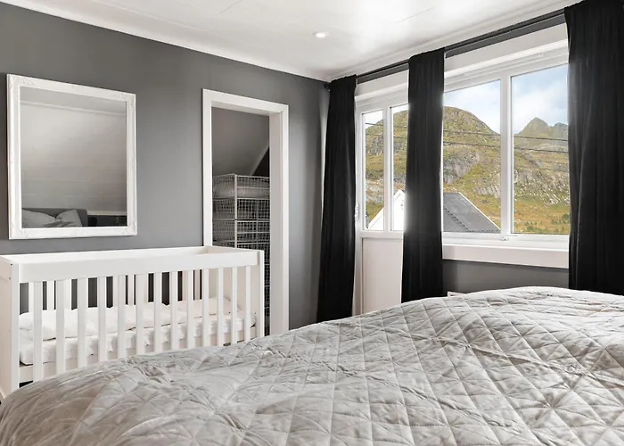 Nyaraló Kb - Nordic Lux Sørvågen